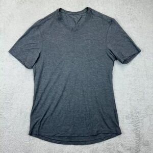 Lululemon 5 Year Basic V Neck T Shirt Mens XS Gray Short Sleeve N 10